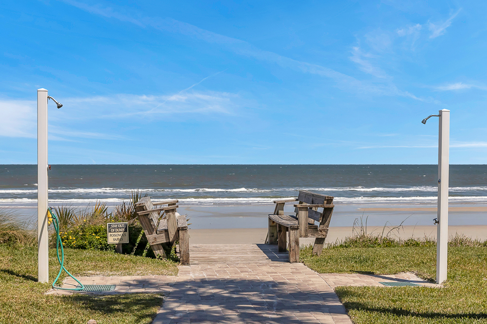 Beach Access and outdoor showers