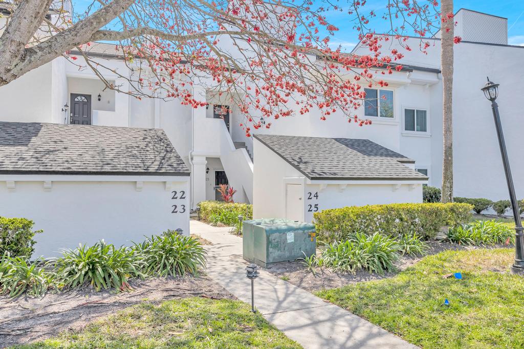 Fairway Breeze - Coastal retreat w/ pool access | Photo 8