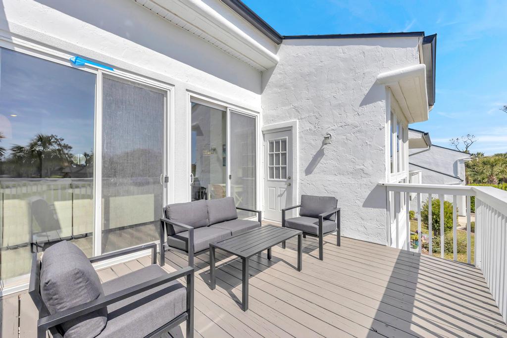 Fairway Breeze - Coastal retreat w/ pool access | Photo 5