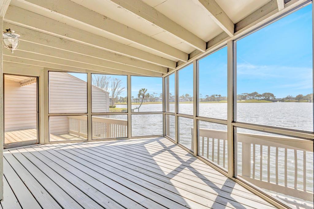 Lakeshore Luxury - Sunny condo near beach w deck | Photo 35