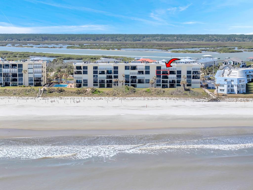 Crescent Breeze - Oceanfront condo w/ lanai & pool | Photo 37