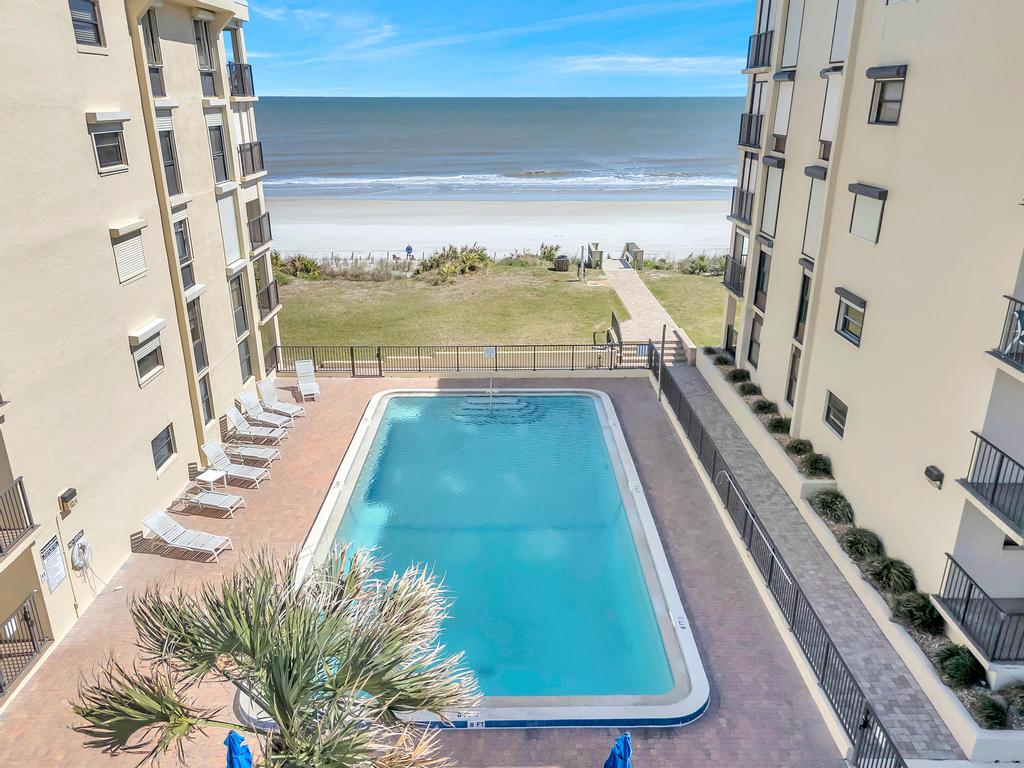 Crescent Breeze - Oceanfront condo w/ lanai & pool | Photo 40