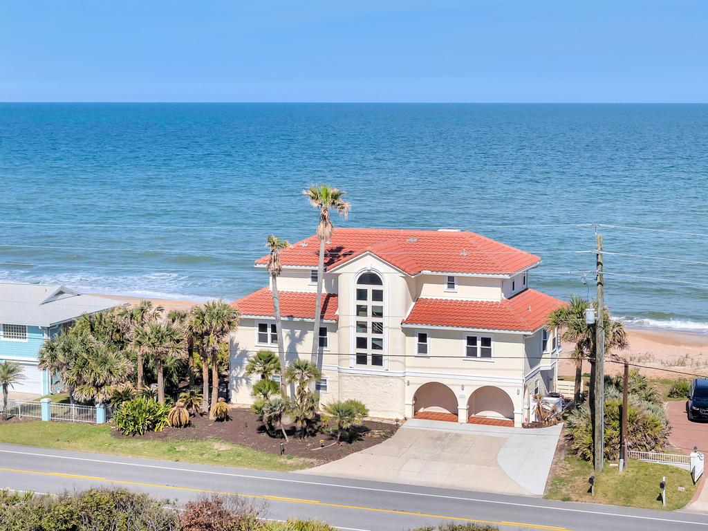 Sea Haven - Oceanfront home w/ pvt beach & deck | Photo 41