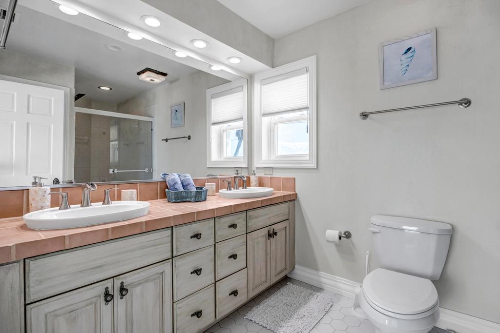 Sea Haven - Oceanfront home w/ pvt beach & deck | Photo 34