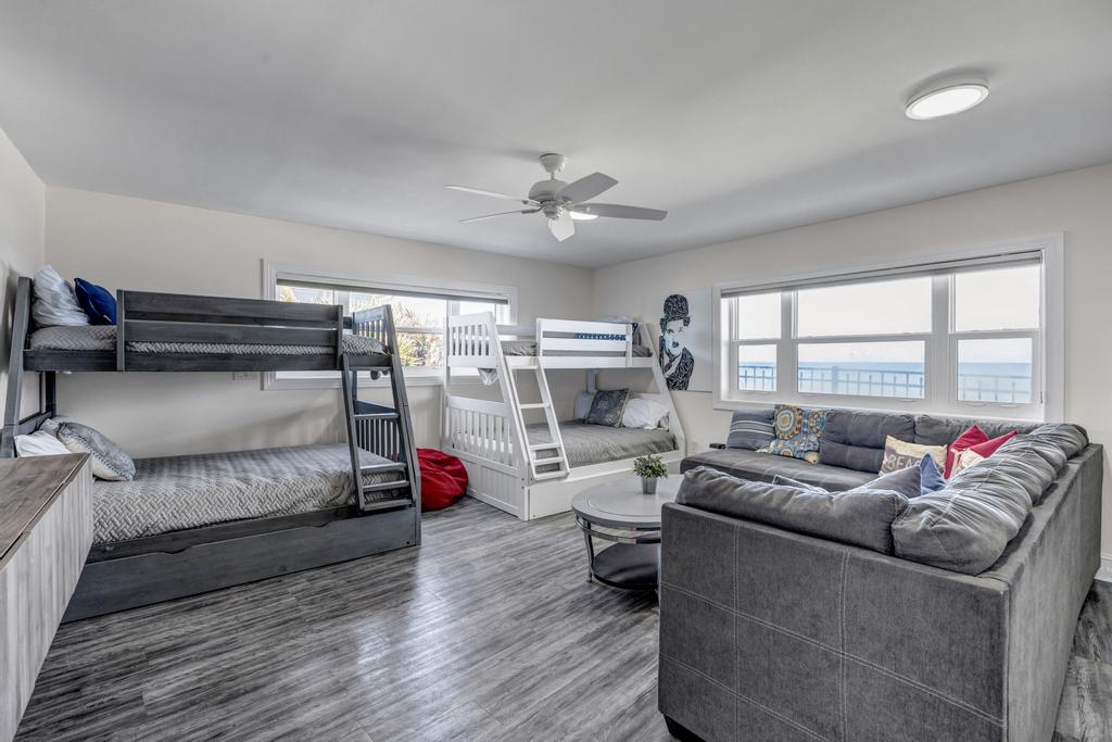 Sea Haven - Oceanfront home w/ pvt beach & deck | Photo 10