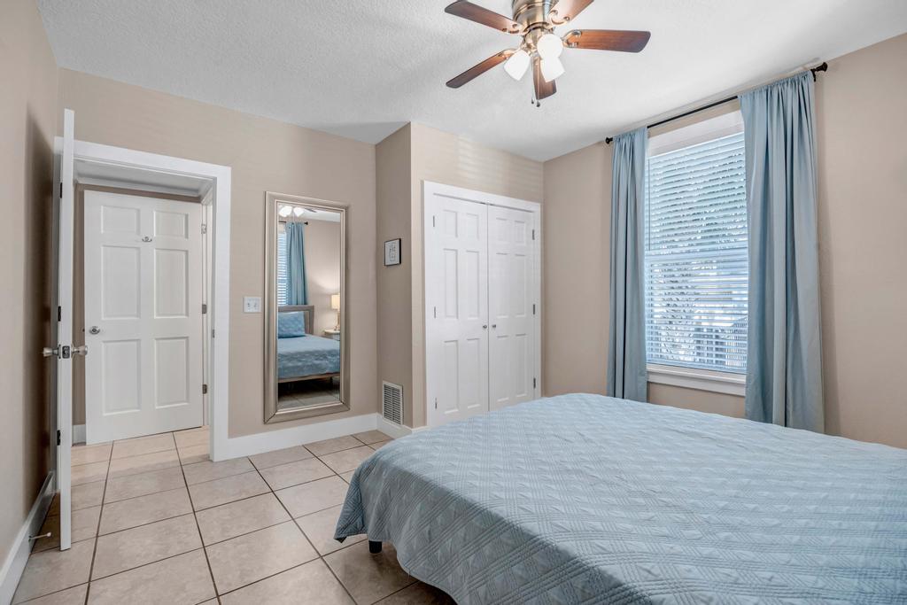 Cordova Palms - 4BR near Castillo w/ BBQ | Photo 33