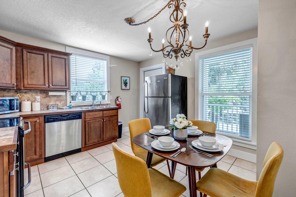 Cordova Palms - 4BR near Castillo w/ BBQ | Photo 36