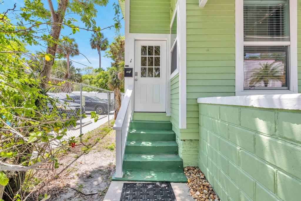 Cordova Palms - 4BR near Castillo w/ BBQ | Photo 37