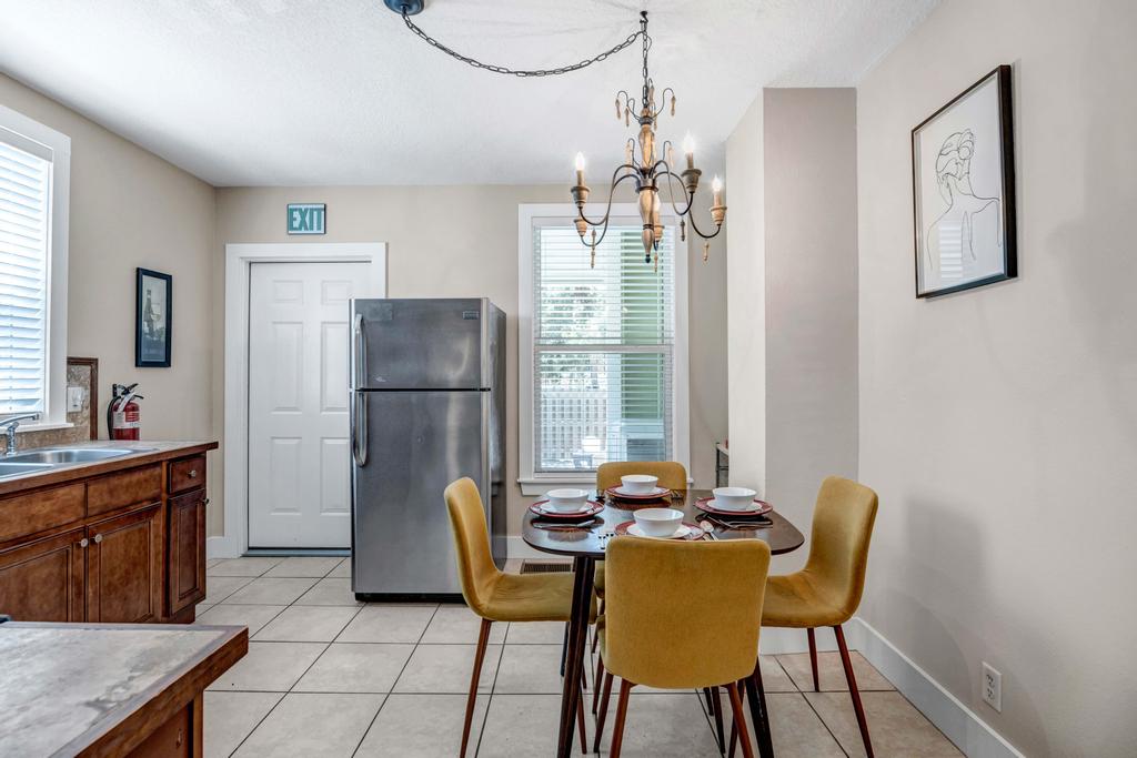 Cordova Palms - 4BR near Castillo w/ BBQ | Photo 48