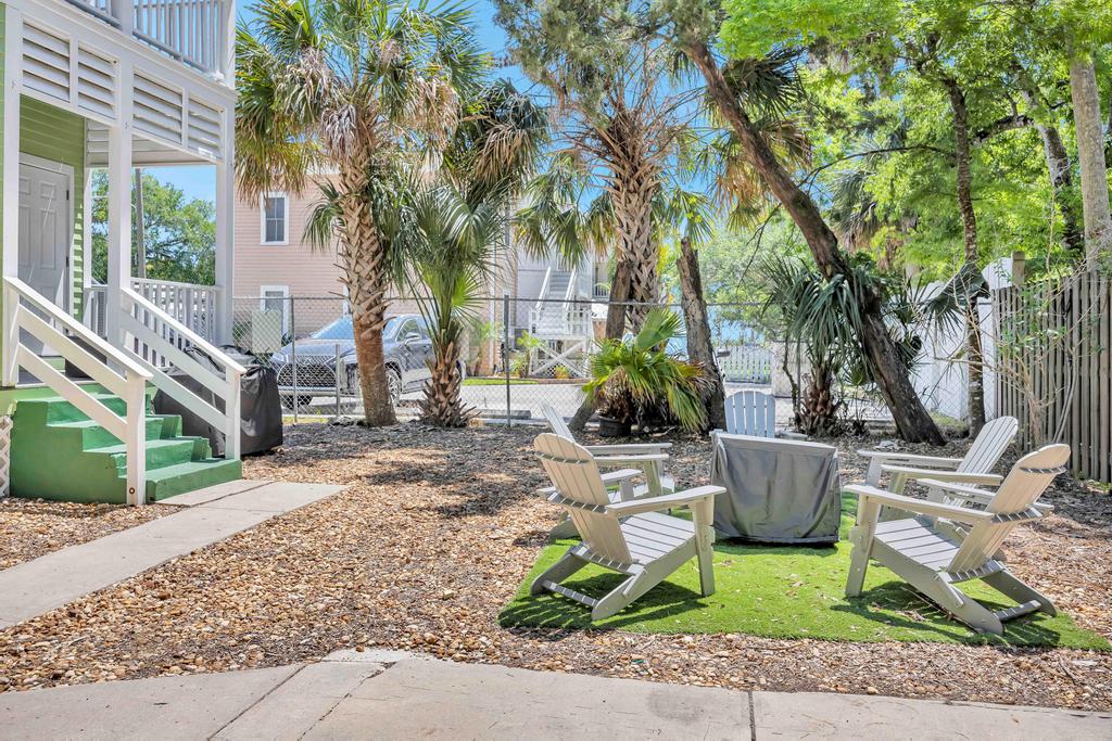 Cordova Palms - 4BR near Castillo w/ BBQ | Photo 27