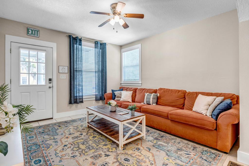 Cordova Palms - 4BR near Castillo w/ BBQ | Photo 10