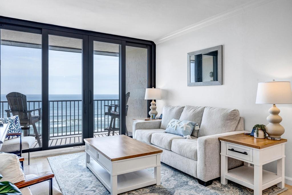 Oceanfront Penthouse Paradise