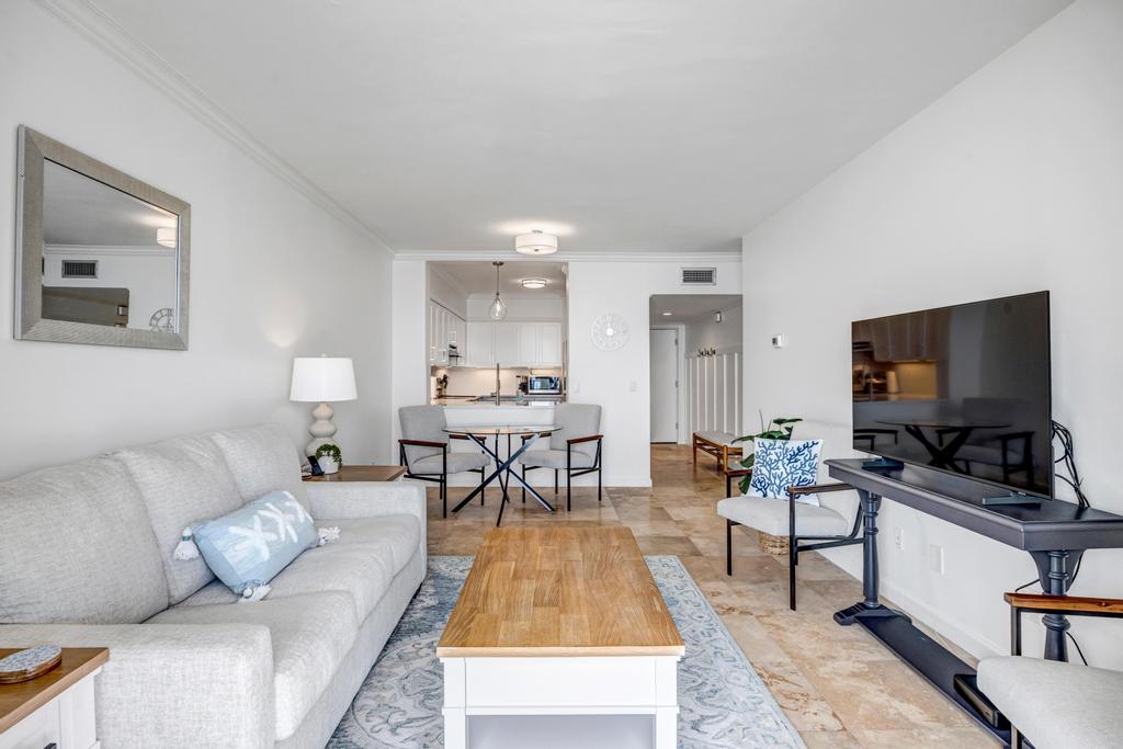 Oceanfront Penthouse Paradise | Photo 12