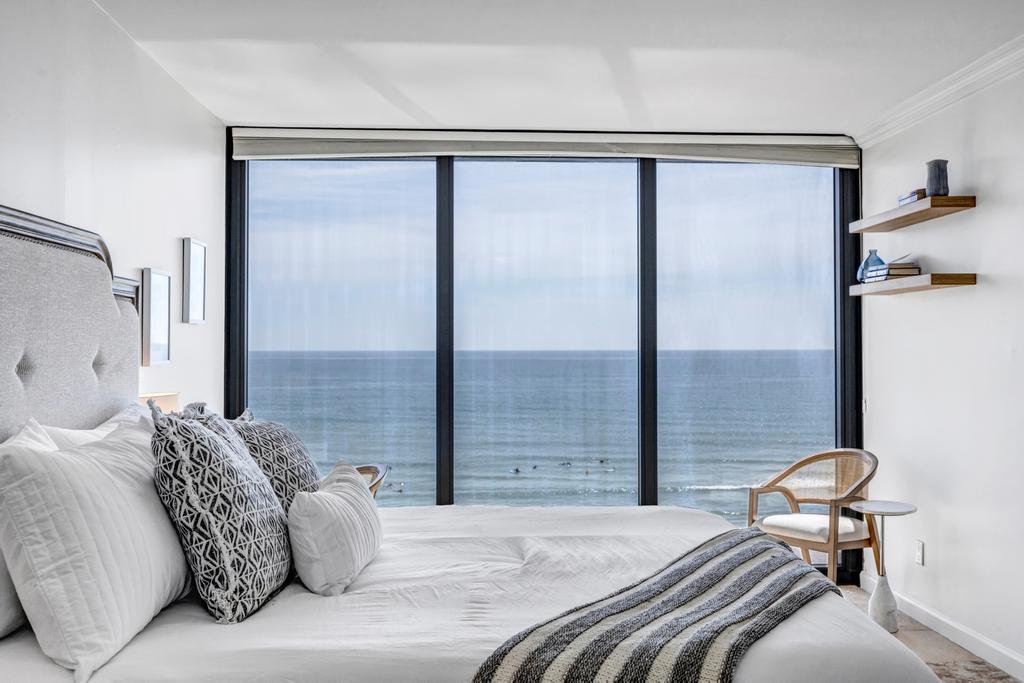 Oceanfront Penthouse Paradise | Photo 22