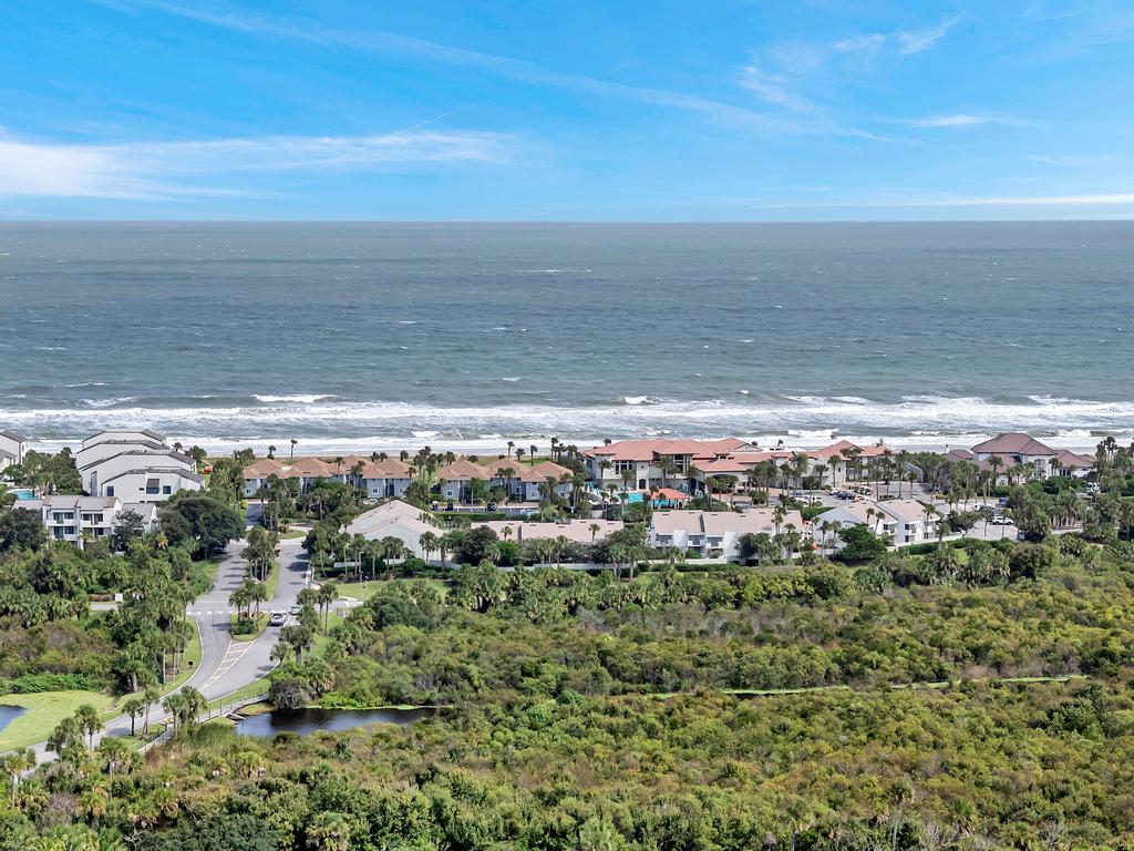 Coastal Comforts - Peaceful condo w/ pool access | Photo 36