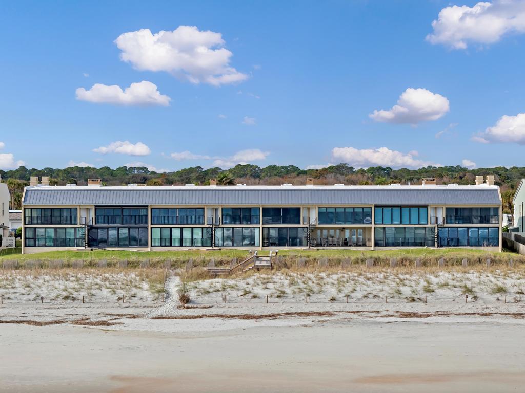 The Tennessea Inn - Oceanfront 1BR w/ beach access | Photo 24