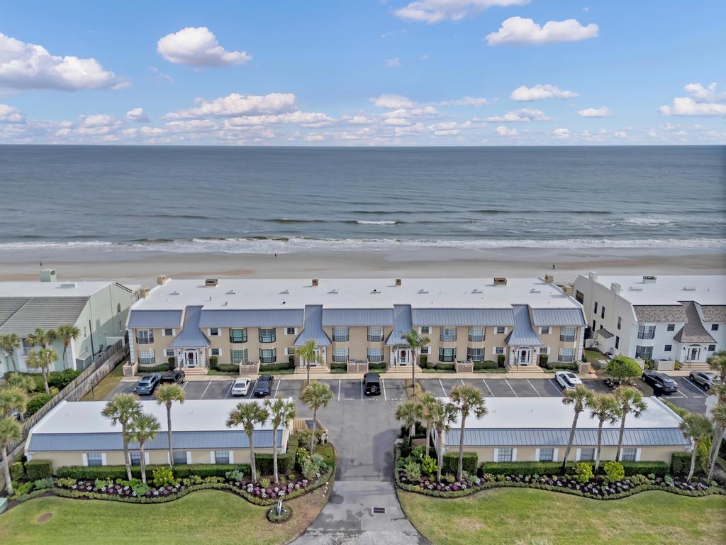 The Tennessea Inn - Oceanfront 1BR w/ beach access | Photo 6