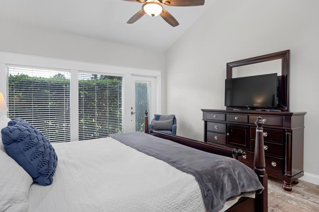 Fore-Shore | Photo 14