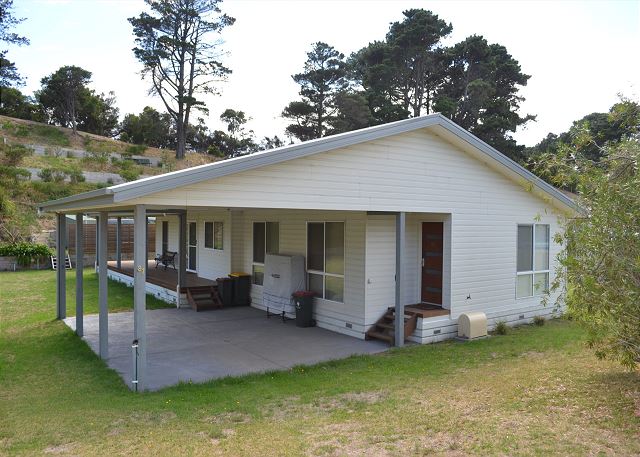 Namrogo House - close to beaches and cafes