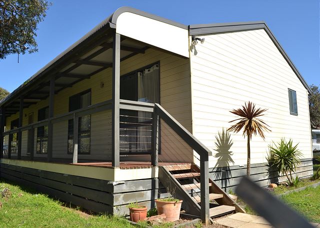Canterbury71 - First Estate of Venus Bay, close to beach and...