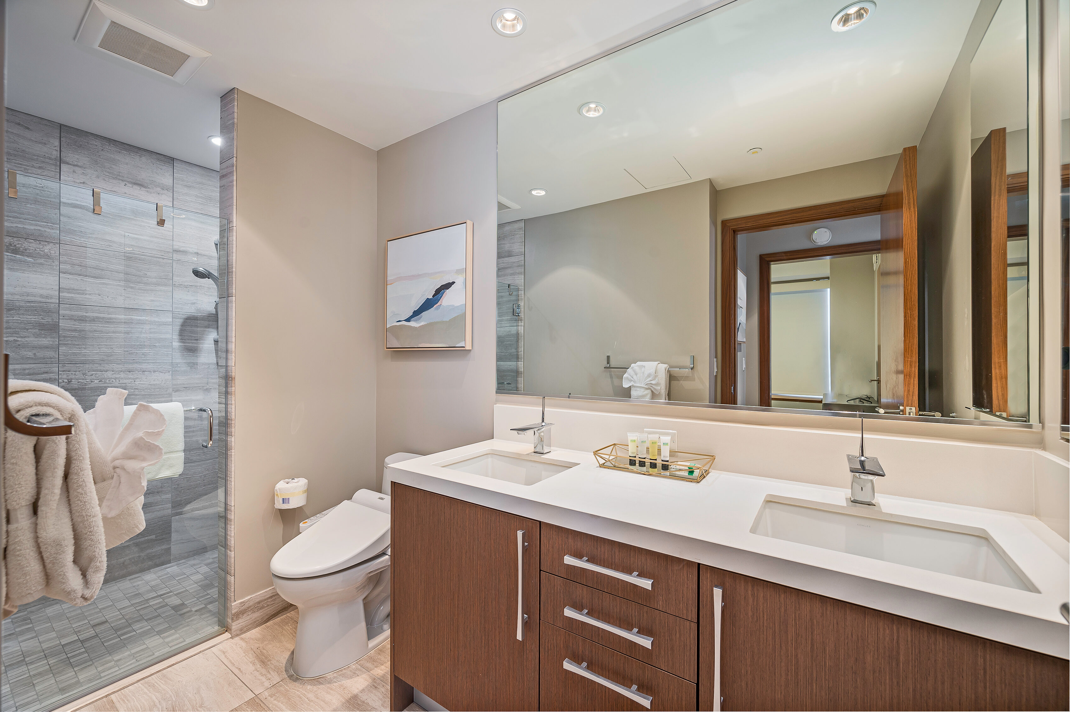 One Ala Moana 1BR condo on the 10th Floor ワン・アラモアナ 1012号室（最低宿泊数30泊）