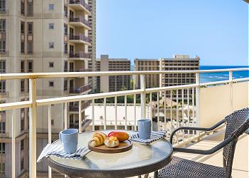 Ilikai Hotel City Ocean 2 BDR on the 14th Floor