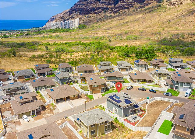 NEW 4BR Home in Makaha Valley Near Beach L - マカハ・マウナ