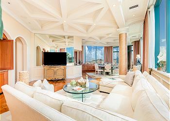 このコンドミニアム／一軒家の詳細ページを見る