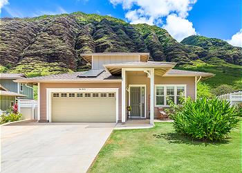 New Home with Partial Ocean Views and near the Beach N