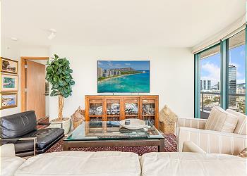 リスト内の次のコンドミニアムを見る