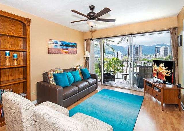 Waikiki condo with sweeping mountain views, ID#225876