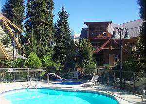 58 Glaciers Reach, a 1br with hot tub & pool in Whistler Village