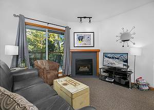 65 Glaciers Reach, a 1br with hot tub & pool in Whistler Village