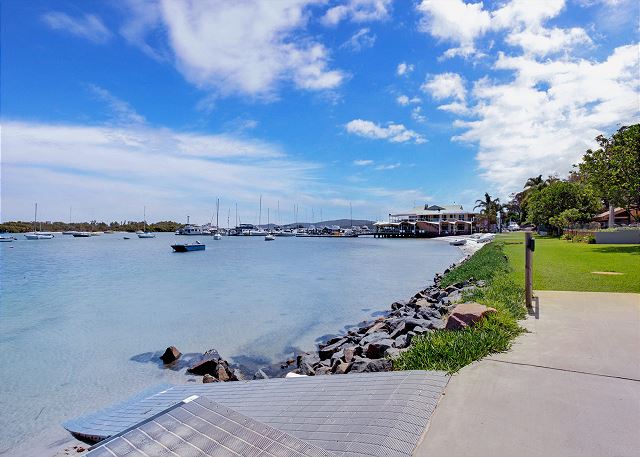 Sunset Court, Unit 1/3 Resthaven Avenue