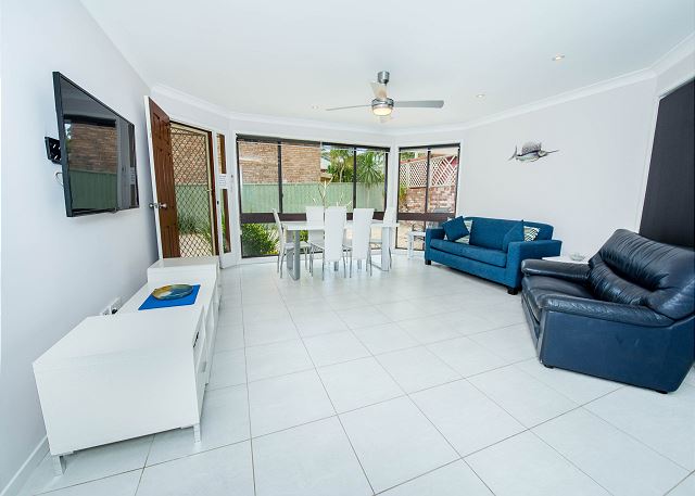 Pet Friendly Tomaree Rd 142 - Shoal Bay