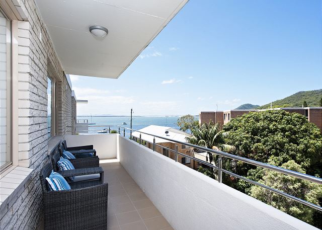 Del Rae, Unit 18/25 Shoal Bay Road