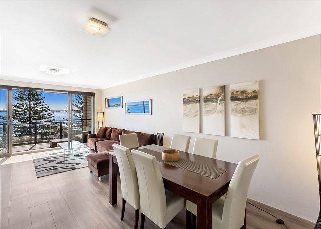 Sundeck,  Unit 8/51 Ronald Avenue