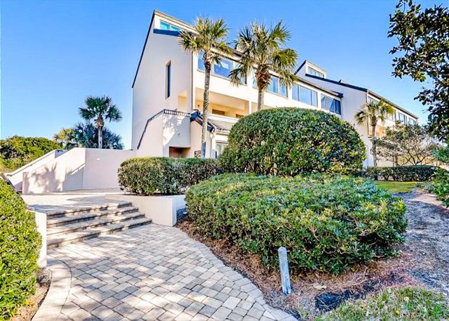 1031 Captains Court 5