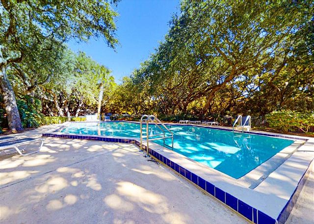 1031 Captains Court 6