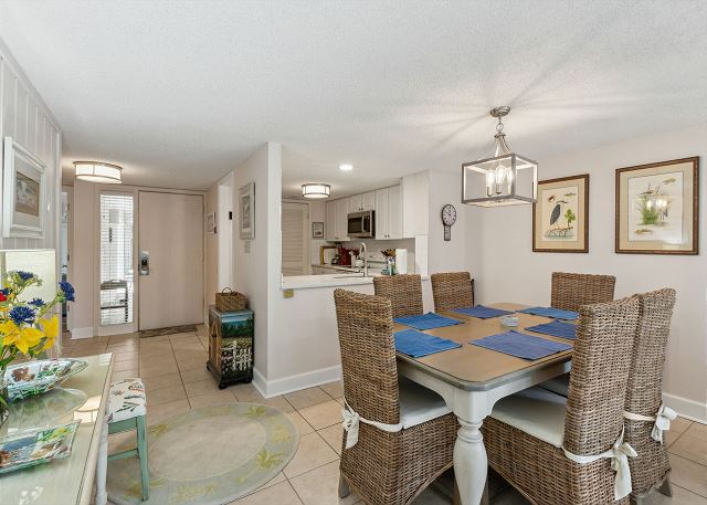 2034 Beachwood 6