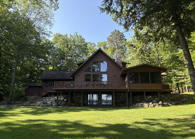 Loon Lodge