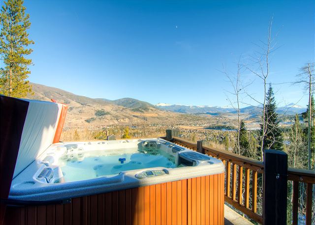 Three Peaks Mountain Lodge 2