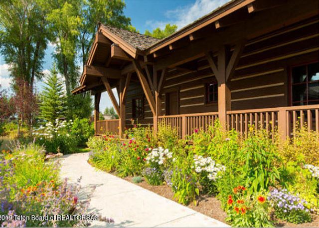 Arnica Cabin at Jackson Hole Golf and Tennis