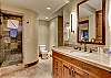 aspen-hollow-2-bathroom-3.2