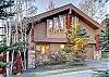 aspen-hollow-2-exterior-dusk