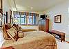 double-eagle-17-bedroom-3.2