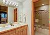 double-eagle-17-bathroom-3