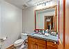 sterling-lodge-101-bathroom-3.5