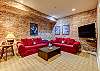 sterling-lodge-101-family-room-1