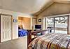 2590-solamere-bedroom-1.2